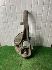 Кулак передний правый Mercedes-Benz GL X166 M278