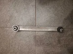 Рычаг Porsche cayman 982