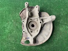 Кулак задний правый Mercedes-Benz S-Class W221