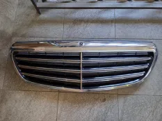 Решетка радиатора Mercedes-Benz E-Class W213