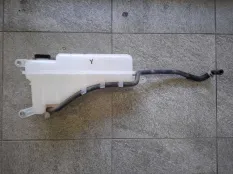 Расширительный бачок Toyota Land Cruiser Prado 150