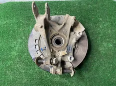 Кулак задний правый Porsche Cayenne