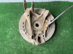 Кулак задний правый Porsche Cayenne