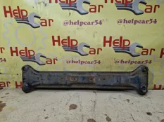 Балка подвески Mitsubishi Pajero 2006 MN125541 V98W 4M41