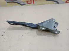Петля капота Opel MOKKA 2015 95421580 J13 B16XER, передняя левая