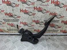 Педаль газа Opel Astra J 2012 13252704 P10 A16XER