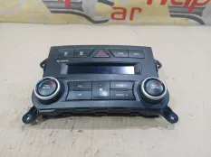Блок управления климат-контролем Kia Sorento 2010 972502P630 XM D4HB