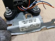 Датчик ускорения Ford Focus 2009 1553002 CB4 HXDA; HXDB; SIDA