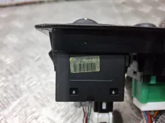 Кнопка регулировки фар Nissan Qashqai 2012 25190JD00B J10 K9K