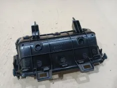 Накладка декоративная Mazda CX-7 2010 EH6464361 ER R2AA