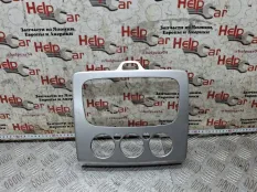 Пластик салона Ford Focus 2009 1539347 CB4 HXDA; HXDB; SIDA