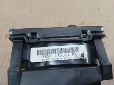 Кнопка регулировки фар Ford Focus 2009 1444930 CB4 SHDC; HWDA; HWDB; SHDA; SHDB