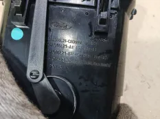 Дефлектор Ford Focus 2009 1677036 CB4 SHDC; HWDA; HWDB; SHDA; SHDB
