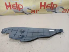 Накладка декоративная Ford Focus 2009 1496388 CB4 SHDC; HWDA; HWDB; SHDA; SHDB, передняя левая