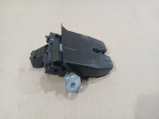 Замок багажника Ford Focus 2009 1570448 CB4 HXDA; HXDB; SIDA