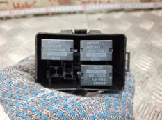 Блок реле Honda CR-V 2013 G8HLH71 RM4 N16A2