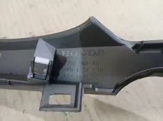 Накладка декоративная Honda CR-V 2007 77250SWAA11ZA RE5 R20A2