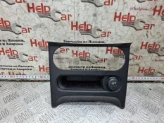 Накладка декоративная Nissan Qashqai 2012 27570BR00A J10 MR20DE
