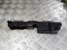 Накладка декоративная Honda CR-V 2007 16640RNAA00 RE5 R20A2