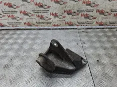 Кронштейн Nissan Qashqai 2012 11332JD500 J10 K9K