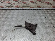 Кронштейн Honda CR-V 2004 11910PNA000 RD8 K20A4