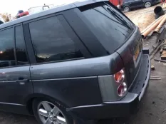 Воздухозаборник Land Rover Range Rover 2003 L322 M57D30, передний