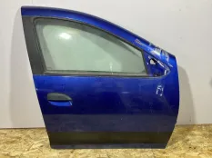 Дверь Renault Sandero, передняя правая