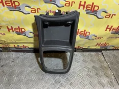 Накладка консоли кпп Hyundai Santa Fe 2011 CM D4HB