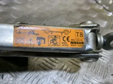 Домкрат Nissan Qashqai 2010 J10 MR20DE