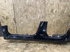 Порог кузовной Toyota RAV4 2012 6131242030 XA30 2AD-FTV, левый