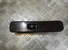 Кнопка стеклоподъемника Mitsubishi Pajero Sport 2004 MR551008 K94W 4D56, передняя левая