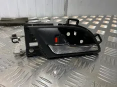 Ручка двери внутренняя Honda CR-V 2010 72160SWAA02ZA RE5 R20A2, передняя левая