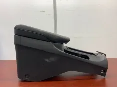 Консоль между сидений Honda Civic 2008 83406SMR300ZA FK2 R18A2
