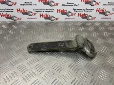 Петля багажника Nissan Terrano2 2006 904000F000 R20 TD27TI, задняя