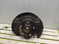 Ступица Honda CR-V 2010 44600SWWE00 RE5 R20A2, передняя левая