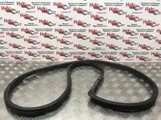 Уплотнитель двери Honda Civic 2008 72855SMGE02 FK2 R18A2, задний левый