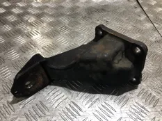 Кронштейн двигателя опорный Nissan Pathfinder 2007 11233EB305 R51 YD25DDTI, левый