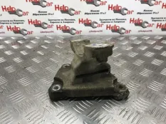 Крепление рулевой рейки Honda CR-V 2010 53438SWA013 RE5 R20A2, переднее левое