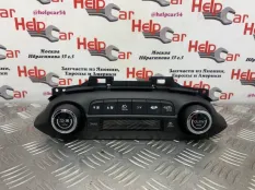 Блок управления климат-контролем Honda CR-V 2015 79600T1EE6 RE5 RM R20A9