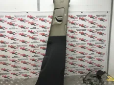 Накладка на стойку AUDI Q7 2009 4L0819724 4LB BUG, передняя правая