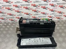Блок предохранителей Land Rover Discovery 2009 YMB506400A L319 276DT