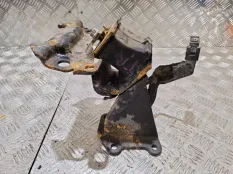 Подушка двигателя Nissan Navara 2006 11220EB300 D40 YD25DDTI, передняя правая