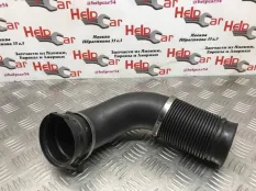 Патрубок воздушный Opel Astra J 2015 13254589 P10 A16XER