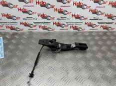 Кронштейн ручки Land Rover Discovery 2013 AH22203A28 L319 306DTX, задний правый