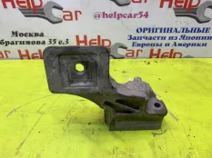 Кронштейн двигателя опорный Land Rover Discovery 2009 KKU500590 L319 276DDT LION DIESEL 2.7 V6 (140KW) (AJD), передний правый