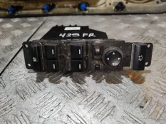 Блок управления стеклами Land Rover Range Rover 2005-2009 YUD000303PVA L322 428PS 080206B23541, передний правый