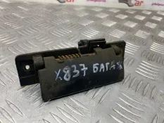 Ручка открывания багажника Chevrolet Captiva 2014 95276420 C140 2.2 DT (A22DMH A22DM), задняя