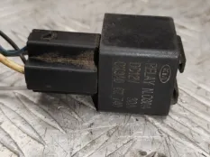 Реле Kia clarus OK9A067740