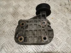 Кронштейн генератора AUDI Q7 2008 059903143AC 4LB CASA