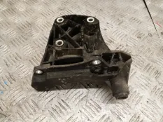 Кронштейн кондиционера BMW X5 2005 64557794174 E53 M57D30 (306D2)